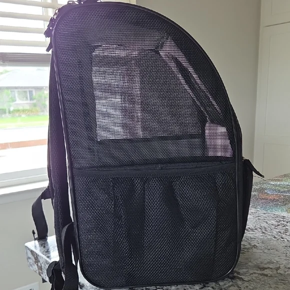 PetAmi Black Pet Carrier - Backpack - Picture 8 of 14